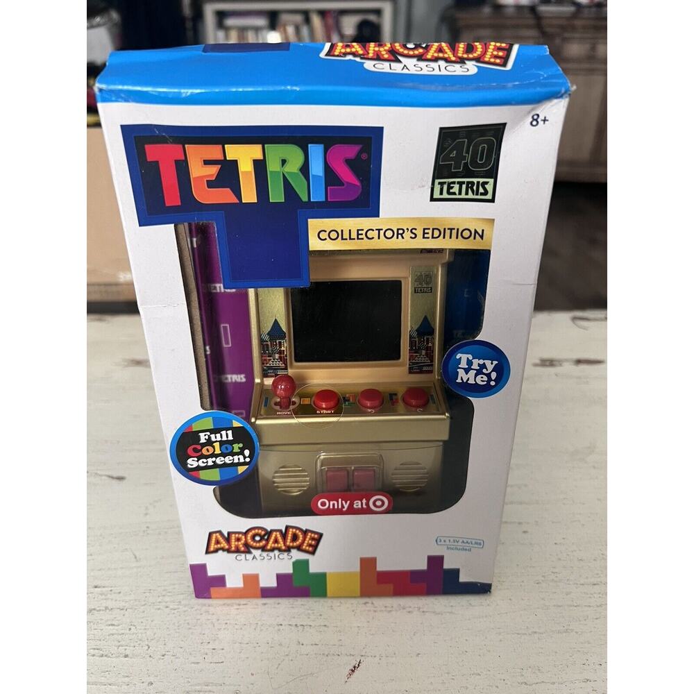 Basic Fun Arcade Classics TETRIS 40 Collector’s Edition Gold Handheld Target